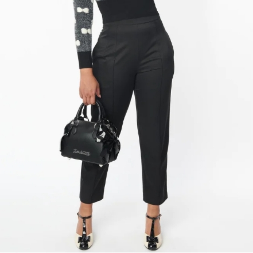 Unique Vintage Black Front Pleat Pants